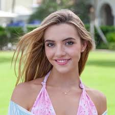 Veronica Powers (@officialvpowers) • Instagram photos and videos