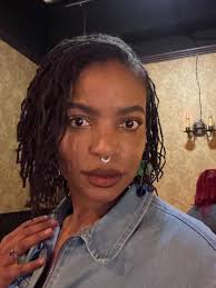 Grasso per capelli nei dreadlocks? : r/locs