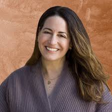 If you like having an unabashed personal cheerleader in your corner and/or  a tell-it-to-ya-straight operating partner...it me. Said differently: I  help startups go from Founder-led to…