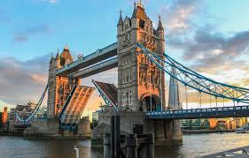 Simbol yang biasa digunakan dalam membuat keterangan : Menara Jembatan Simbol Dari London Secret World