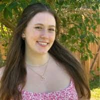 Kathryn Hearn's Instagram, Twitter & Facebook