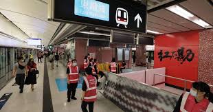 【#屯碼綫｜#tml】港鐵宋皇臺站月台及紙皮石 song wong toi station platform and mosaic photo by: Bj0owcnpihymsm