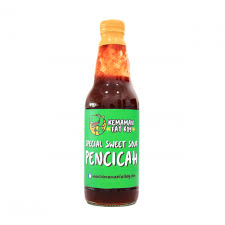 If you are in terengganu, remember to drop by the stalls that sell this delicacy and the making of the famous keropok near the state museum. Special Chili Sauce Authentic Pencicah For Keropok Lekor