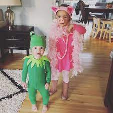 Diy last minute frog costume. No Sew Diy Kermit The Frog Miss Piggy Baby Costume
