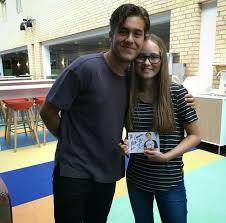 Felix Sandman Benjamin Ingrosso Tror Du Att Han Bryr Sig Pin On Celebrity