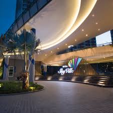 The latest financial highlights indicate a net sales revenue drop of 2.76% in 2017. Home Setia Sky Ville