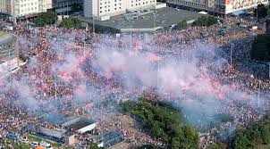 Aug 01, 2021 · godzina w. Godzina W Warszawa Pl