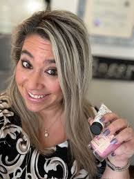 Kimberly Lemke's Instagram, Twitter & Facebook