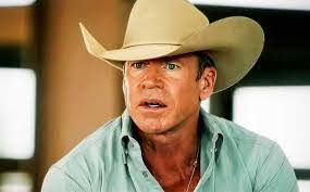 Renard Hamilton's Instagram, Twitter & Facebook