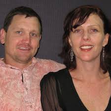 Foreign correspondents Greg Bearup and Lisa Upton's great Australian  adventure