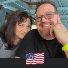 What are some tips for setting up and maintaining a 6x2x2ft tank for  African cichlids?