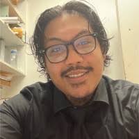 90+ "Lawrence Whitfield" profiles