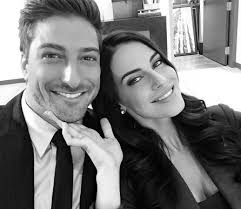 Jessica Lowndes And Daniel Lissing Photos News And Videos Trivia And Quotes Famousfix He has done a number of hit roles and earned popularity due to it. jessica lowndes and daniel lissing