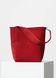 Seau Sangle Shoulder Bag With Double Stitching In Calfskin Trending Handbag Bags Diy Leather Bag