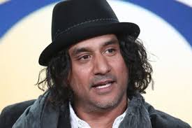 She offers the driver a large sum to drive her to the desert. Naveen Andrews Zimbio