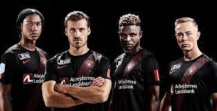 May 09, 2021 · to be worn in this weekend's match against fc midtjylland, the hummel design is dedicated to per nielsen, who played his entire career at brøndby, and is styled like the shirt drengene fra vestegnen wore in their legendary defeat of liverpool fc at anfield in 1995. Fc Midtjylland 20 21 Home Away Third Kits Released Champions League Debut Footy Headlines