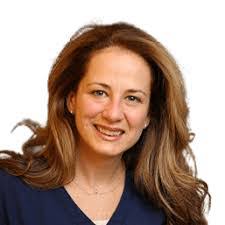 Marta Becker's Instagram, Twitter & Facebook