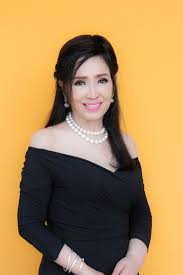 สำหรับ อาภัสรา หงสกุล มีชื่อเล่นว่า ปุ๊ก ได้ตำแหน่งนางสาวไทยคนที่ 14 เมื่อปี พ.ศ. à¸› à¸²à¸› à¸ à¸­à¸²à¸  à¸ªà¸£à¸² Miss Universe Thailand Fanpage Facebook
