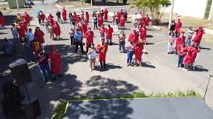Dpto. de Educación على X: "Graduación de la clase Lionex 2020 de la Escuela Adela  Brenes Texidor de Guayama. ¡Felicidades! #Clase2020 🎓  https://t.co/8QklO28fPe"