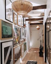 Flur Einrichten Einrichtungsideen Fur Den Flur Ob Langer Flur Schmaler Flur Kleiner Flur Flur Flur Interior Hallway Decorating Home Decor Inspiration