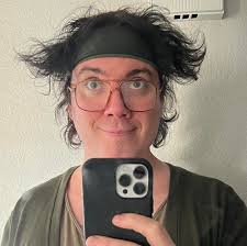 I always say "Morning" instead of "Good Morning" cause if it was a good  morning... I would still be in bed and not talking to people!