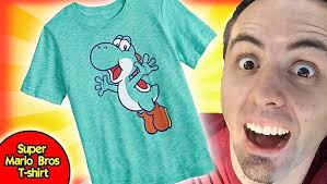 Amazon.com: Super Mario Yoshi Classic Jump Portrait T-Shirt : Clothing,  Shoes & Jewelry