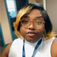 Kendra Jacobs's Instagram, Twitter & Facebook