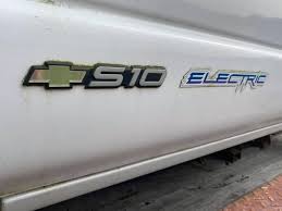 Hummer ev interior and technology. S 10 Ev Paved Road For Gmc Hummer Ev Decades Ago