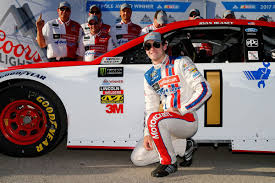 Here are the schedules for cup, xfinity and the camping world truck series for the upcoming season. Nascar Kansas Speedway 2017 Qualifying Results Ryan Blaney Wins 1st Career Pole Sbnation Com