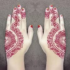 25 Increibles Tatuajes Temporales Y De Henna Que Moriras Por Tener En Tu Cuerpo Henna Hand Tattoo Henna Henna Art
