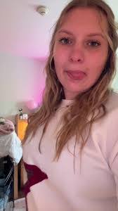 Sonja Tallman's Instagram, Twitter & Facebook