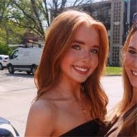 40+ "Sophia Mark" profiles