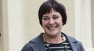 L'origine della paura legata al tasso di stranieri accendono un battibecco dal sapore ideologico tra cecilia strada, cooperante di emergency, e la deputata d. Addio Emergency Cecilia Strada Lascia Il Mattino It