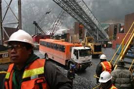 Jalan panjang kontrak freeport di tanah air. Karyawan Freeport Tuntut Pemerintah Cabut Larangan Ekspor Konsentrat Kumparan Com