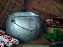 Cara memasak nasi dengan dandang/lanseng adalah: Cara Mudah Memasak Nasi Sehat Dengan Kompor Gas