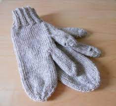 These finger and thumb style mittens are most commonly referred to as trigger mitts in newfoundland. Knitting Pattern Pdf Trigger Finger Mittens For Men And Etsy Knitting Patterns Mittens Pattern Knitting