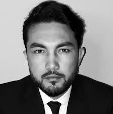 Ali Mortazavi's Instagram, Twitter & Facebook