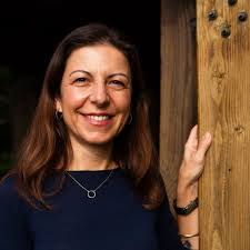 Join me for an Instagram Live with Dr. Katherine Cartwright,  @kat.cartwright an Obstetrician-Gynecologist and fellow Nerdy Girl! We'll  be talking about #endometriosis in honor of Endometriosis Awareness  Month—especially how some of its