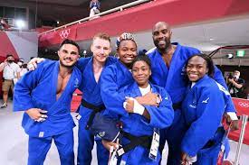 Judo club barberaz judo jujitsu self défense judo loisir judo compétition taiso renforcement musculaire. Waqpckgxbczedm