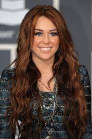 Miley Cyrus Long Red Hairstyle 2012 2013 Hair Color Trends Hairstyles Weekly Miley Cyrus Long Hair Hair Color Auburn Miley Cyrus Hair