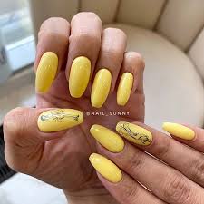 It's a great idea to try if you love it's a stunning manicure idea for all young women. 23 Yellow Nail Designs That Will Brighten Your Day Stayglam