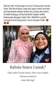 Beberapa kali siti telah memuat naik gambar semasa makan di meja berhampiran kolam renang. Facebook