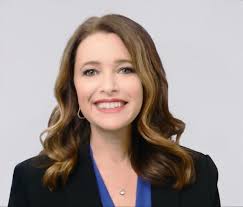 Ann Jadown of EnsembleIQ: 5 Ways To Attract & Retain Top Talent