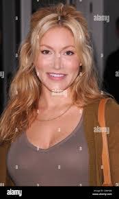 Vanessa Beverly's Instagram, Twitter & Facebook