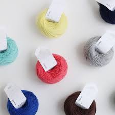 Daruma Iroiro Yarn Ball 16 Colors 100 Wool 20 Grams 70m Ideal For Making Pom Pom Animals No 048