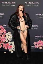 Julia Fox Kicked Off Fashion Week In a Barely-There Chain Bra and a  Matching Metal Thong