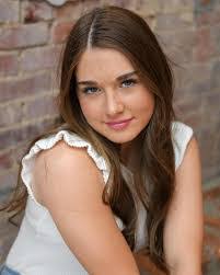 Kelli Cassidy's Instagram, Twitter & Facebook