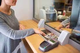 Limiti prelievo contanti non so se ti sia già capitato di essere andato in banca e di voler prelevare una cospicua somma di denaro, che sia agli sportelli bancari o postali, direttamente dal tuo conto corrente. Limite Prelievo Contanti Dal Conto Corrente