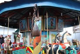 Mientras haya chicos, habrá calesitas”: carruseles de ayer y hoy | Noticias  de Buenos Aires