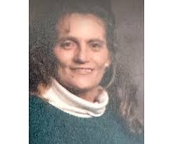 Molly Fleming's Instagram, Twitter & Facebook